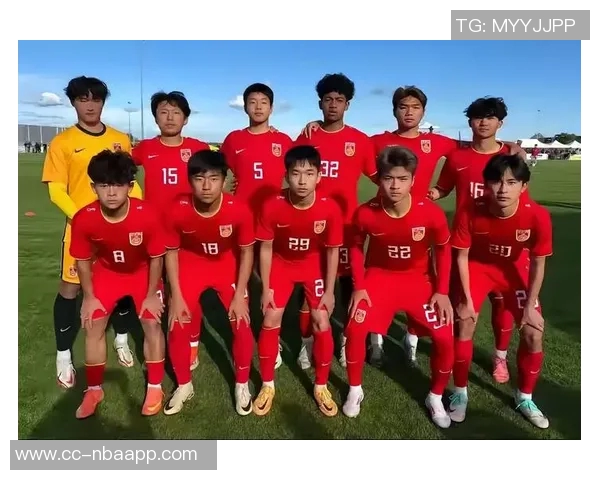 国足U16对朝鲜比赛中体能透支明显边路传球手短缺成制约因素 国足U16对朝鲜比赛中体能透支明显边路传球手短缺成制约因素