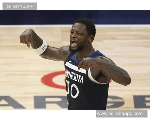 兰德尔半场表现出色9投6中助力球队三分球命中率高达667 兰德尔半场表现出色9投6中助力球队三分球命中率高达667