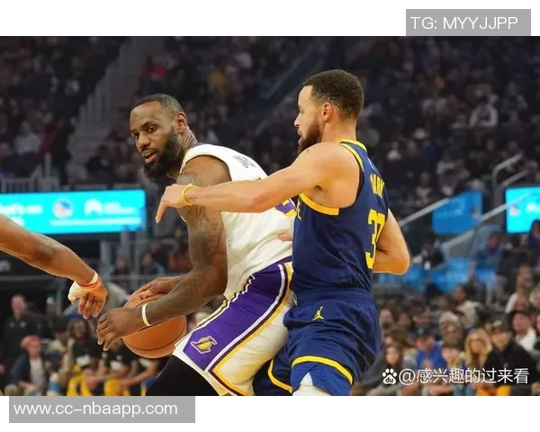 詹姆斯库里能否超越霍里的七冠传奇勒布朗未来两年前景如何 詹姆斯库里能否超越霍里的七冠传奇勒布朗未来两年前景如何