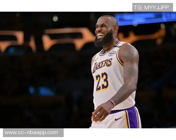 詹姆斯退役时间成谜身边人透露无人能准确预测