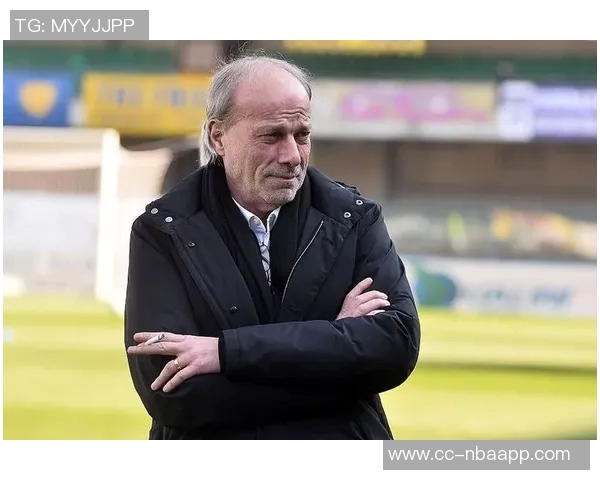 热那亚体育总监马尔科奥托利尼正式辞职引发关注与讨论